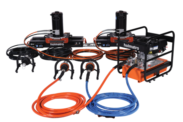 CRU-set-Premium-HATC80_28H45-Adapter-plate_96dpi_1181x788px_2_NR-25841