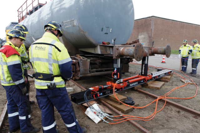 Rerailing-System_96dpi_1280x853px_2_NR-15994